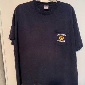 Bucees Beaver Gear Pocket Tee XL